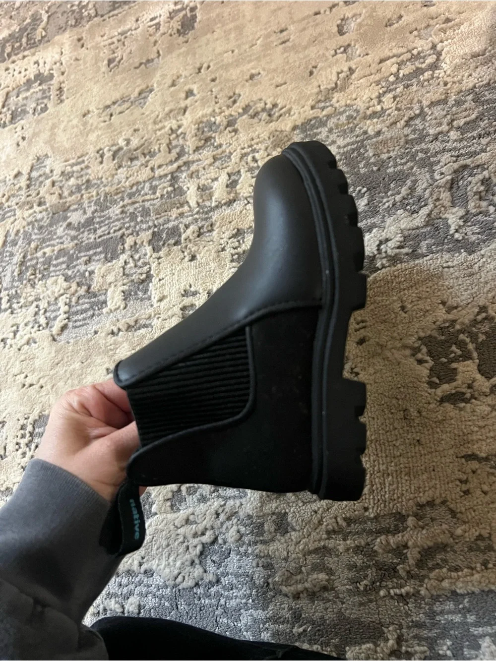 Native Black Kensington Chelsea Boots Size 7 Children's $80